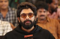 Allu Arjun at Pushpa 2 Success Press Meet